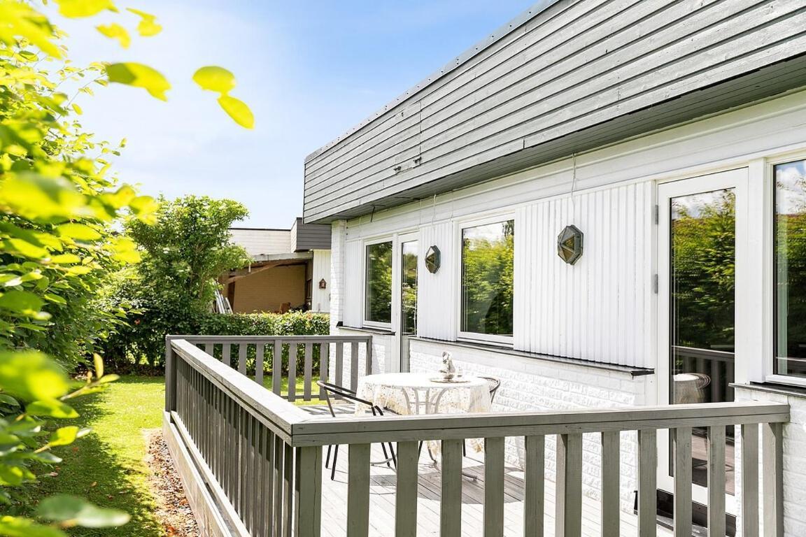 Villa Naera Varberg Och Ullared Buitenkant foto
